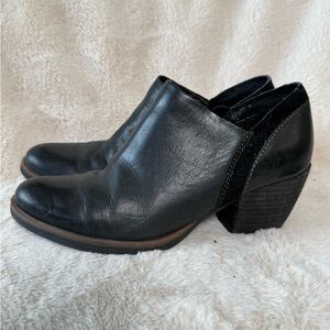Kork's Women's Sz 6.5 Raynor Shootie Black Leather Ankle Bootie VGUC
